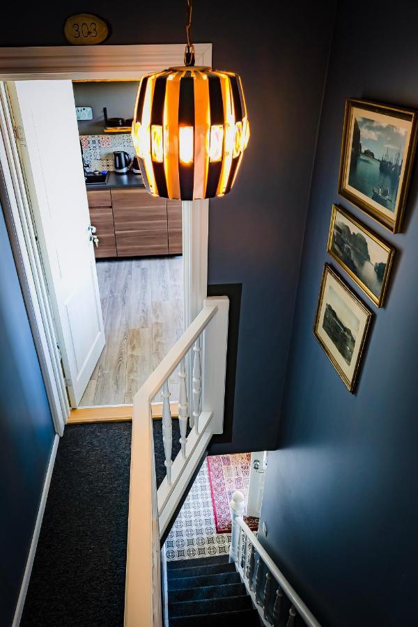 Guesthouse Holl Vestmannaeyjar Exterior foto